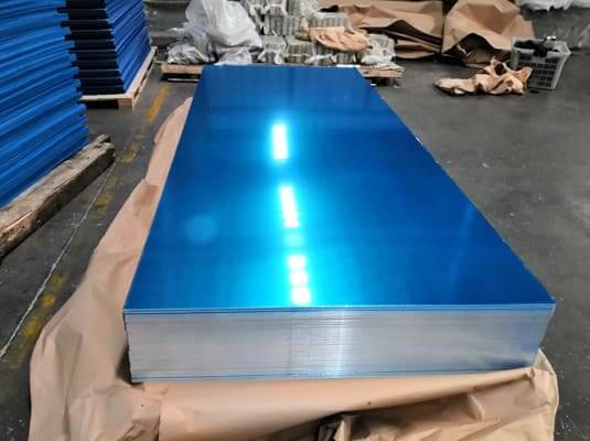 3Hoja de aluminio de mm con bluefilm.