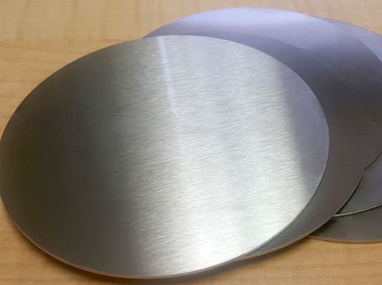 1050 Pantalla circular de aluminio