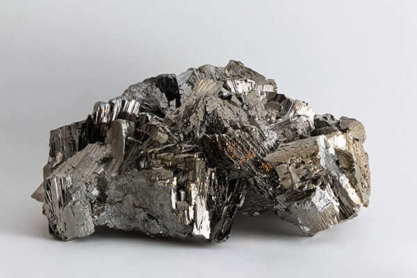 Minério de alumínio