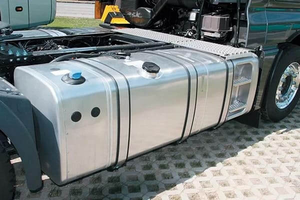 Truck fuel tank Truck fuel tank