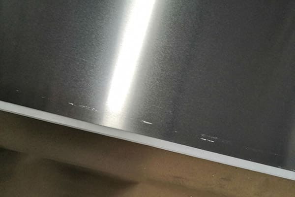 ¿Cuáles son los problemas de calidad comunes de las placas de aluminio??