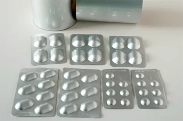 Lámina farmacéutica conformada en frío